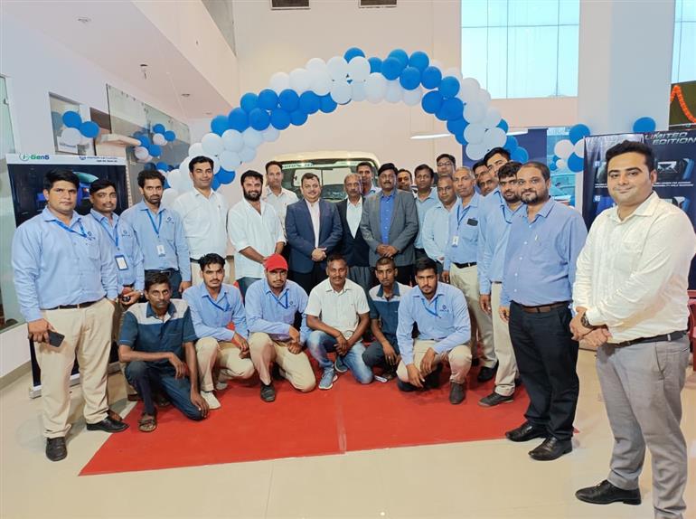 Ashok Leyland Light Commercial Vehicles opens a new dealership in