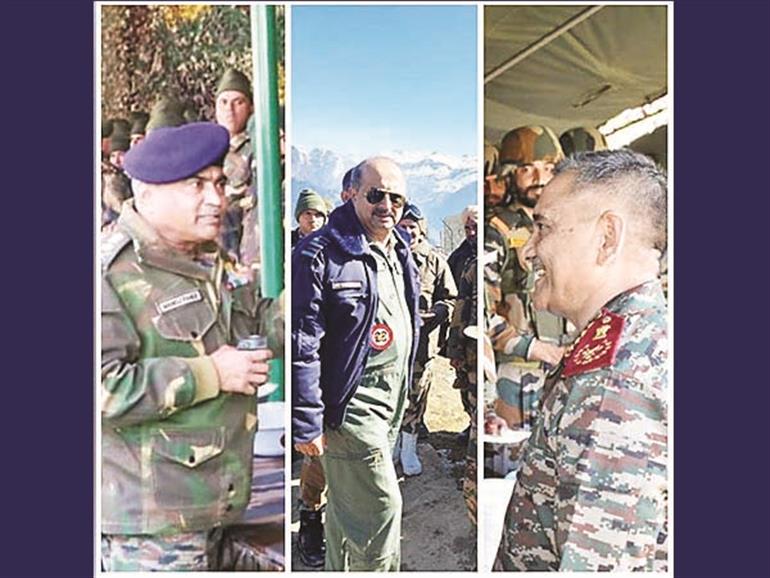Top defence brass enjoys Deepawali with troops on Pak, China border