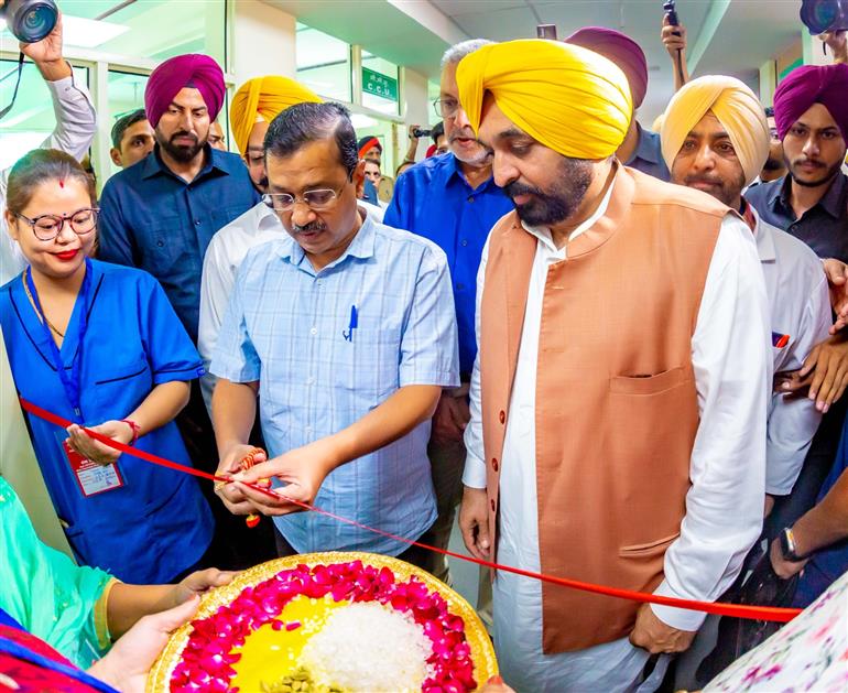 CM and Delhi CM herald new era of health revolution in Punjab