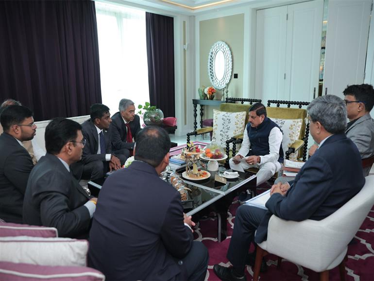 On Day 2 of Dubai visit, Madhya Pradesh CM attends breakfast brief by Indian Consul General