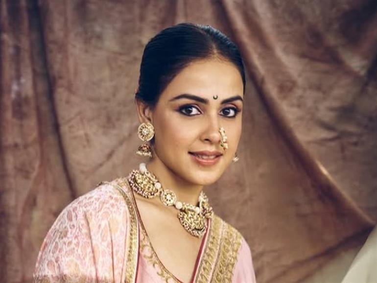 Genelia Deshmukh on wearing a bespoke Nauvari saree: Little piece of my roots
