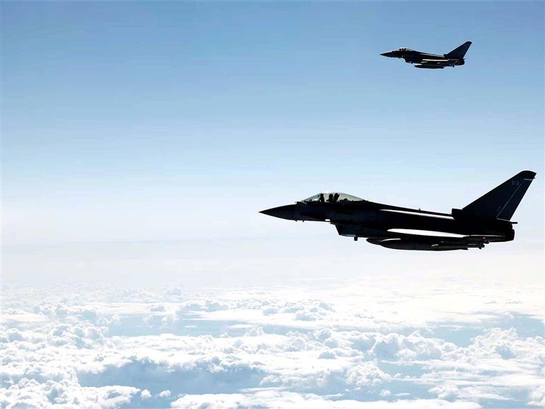 Qatar denies detaining three Iranian pilots, dubs reports as 