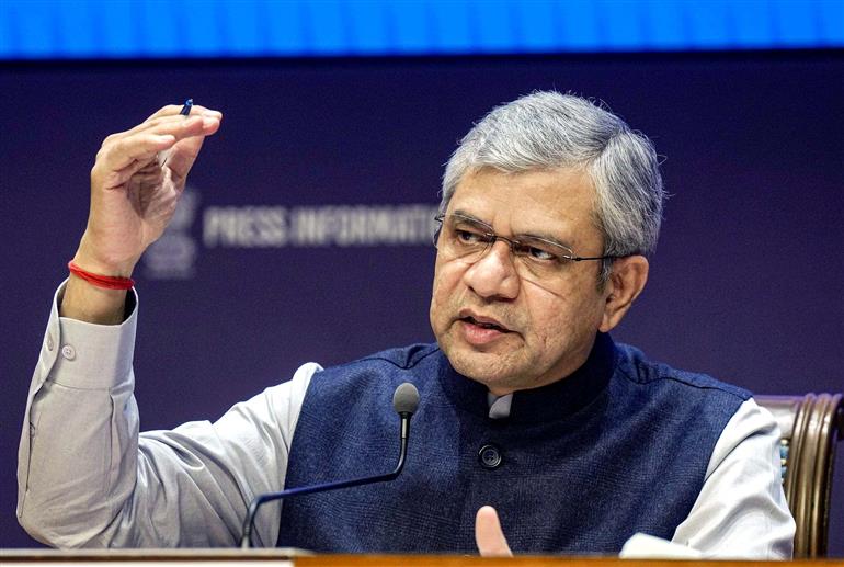 Mobile PLI scheme generates ₹25,000 crore in direct taxes: Ashwini Vaishnaw