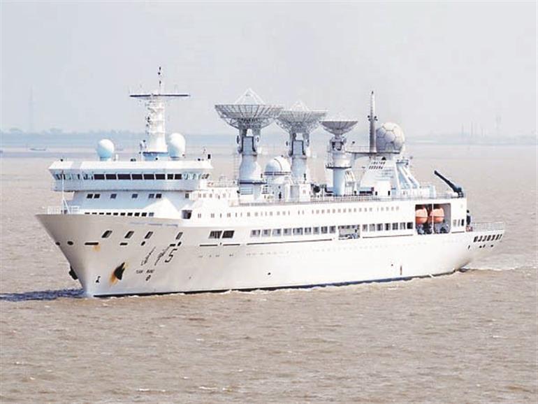 Sri Lanka allows Chinese spy ship to dock