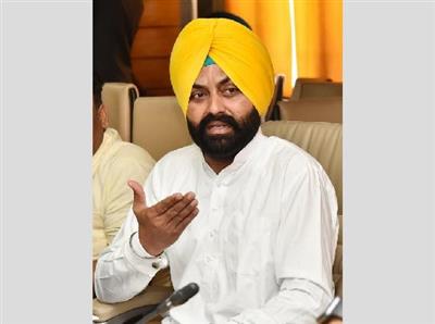 Minister Laljit Bhullar declares Saturday as working to clear pendency of vehicles' passing
