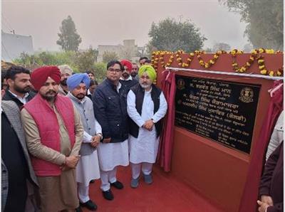 Strengthening surface water infrastructure in Punjab: Chetan Singh Jouramajra lays foundation stone of reconstruction work of Azamwala Minor