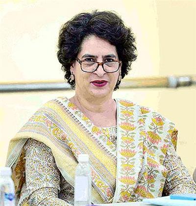 Congress' Priyanka Gandhi pays tribute to social reformer Sree Narayana Guru