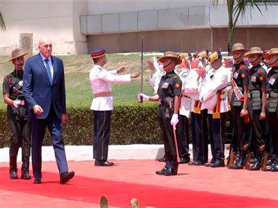 Italian Defence Minister Guido Crosetto lays wreath at National War Memorial