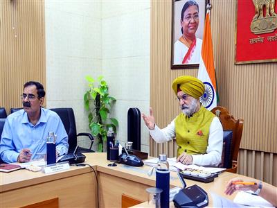 Delhi LG appeals to citizens to help build safer, decongested capital