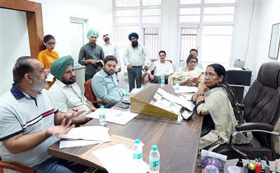 Dr. Baljit Kaur Interacts with Students at Ambedkar Institute of Careers and Courses