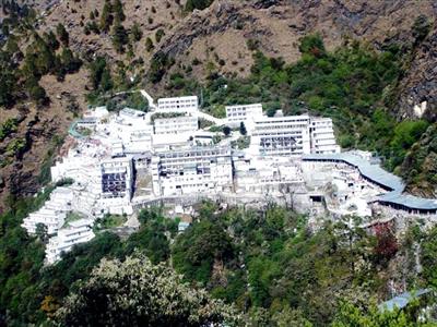 Vaishno Devi Yatra suspended for fourth consecutive day amid adverse weather
