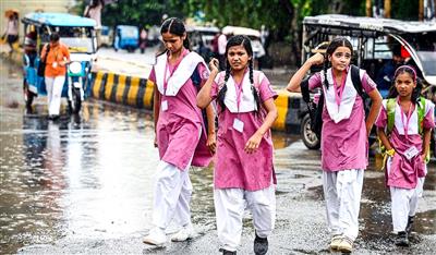 Heavy rain floods Rajasthan’s Dausa; roads and vegetable market waterlogged