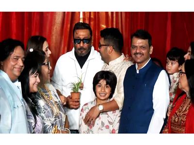 Maharashtra CM Fadnavis, Jackie Shroff, Jeetendra and other B-town stars attend naming ceremony of Bappi Lahiri Marg