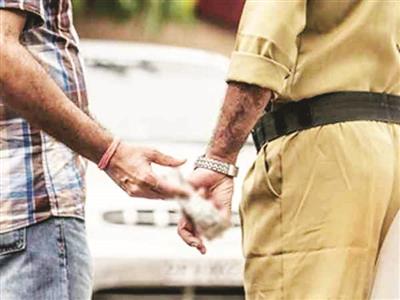 Rajasthan Police DSP (Retd.) among three held accepting bribes worth Rs 1,01,000