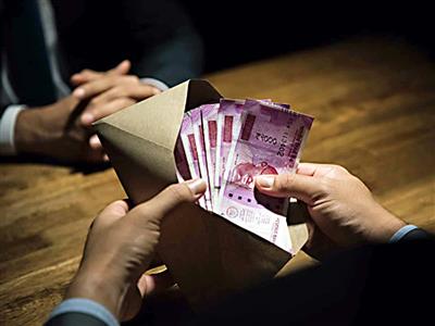 Patwari held taking Rs 37,000 bribe